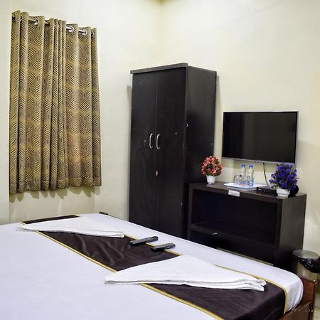 Skyotel Hotels & Banquets Vijayawāda المظهر الخارجي الصورة