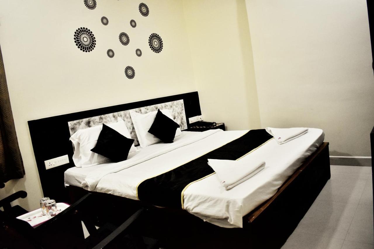 Skyotel Hotels & Banquets Vijayawāda المظهر الخارجي الصورة