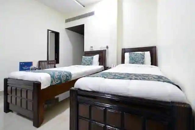 Skyotel Hotels & Banquets Vijayawāda المظهر الخارجي الصورة